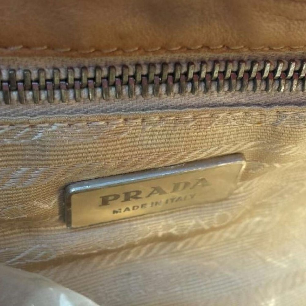 **** SOLD ********* Prada - Picture 6 of 15